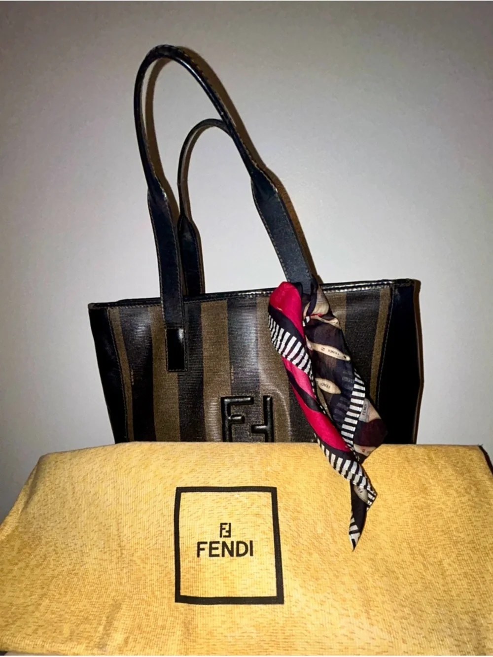 Vintage Fendi Pequin striped tote bag.  Fendi Scarf and Dustbag included - Picture 14 of 16